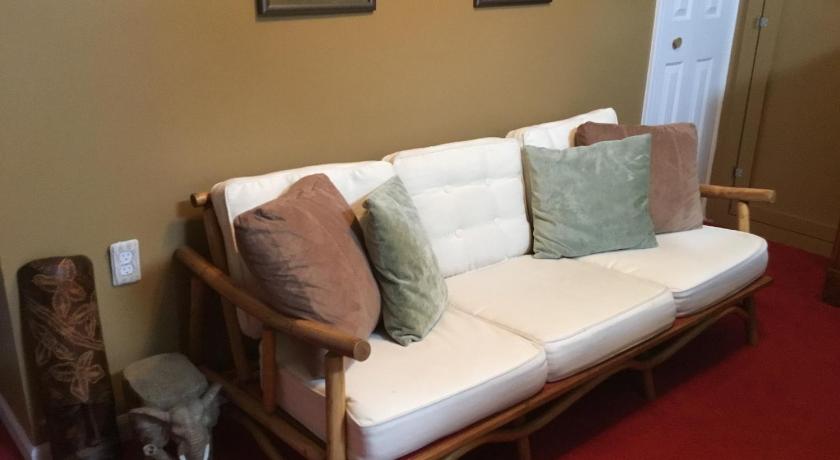 Harsens Island Getaway Resort photo