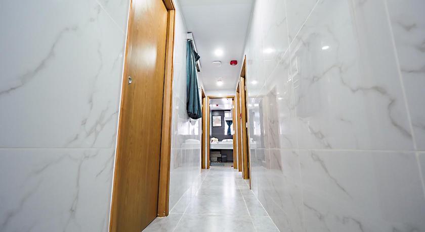 HK INTERNATIONAL HOSTEL - image 4
