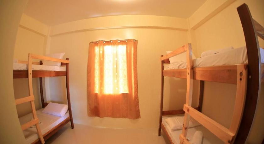 Image of 4-Bed Mixed Dormitory Room 1