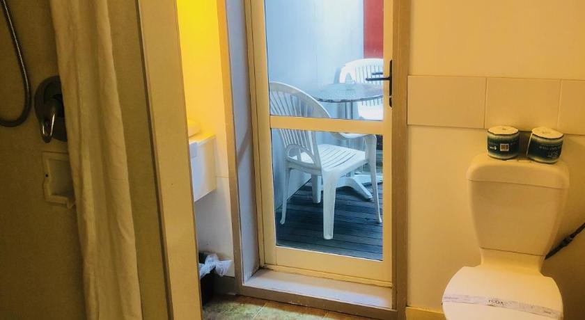 Gateway International Motel photo