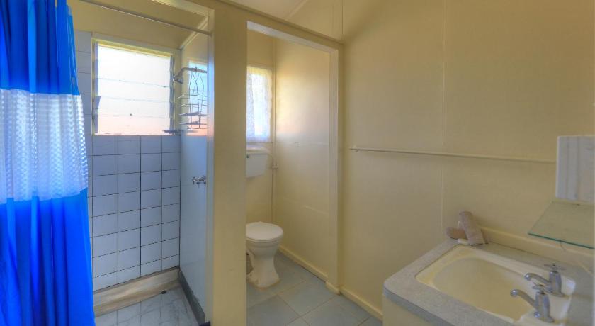 Image of Family Room with Garden View 16