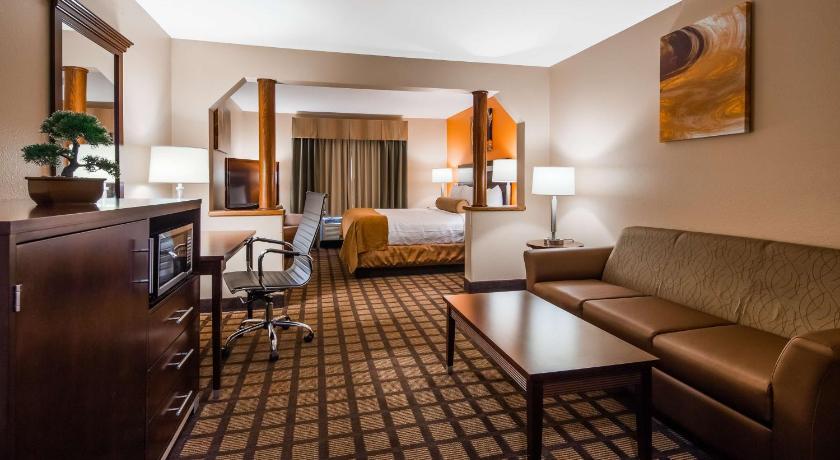 Best Western Inn and Suites of Merrillville