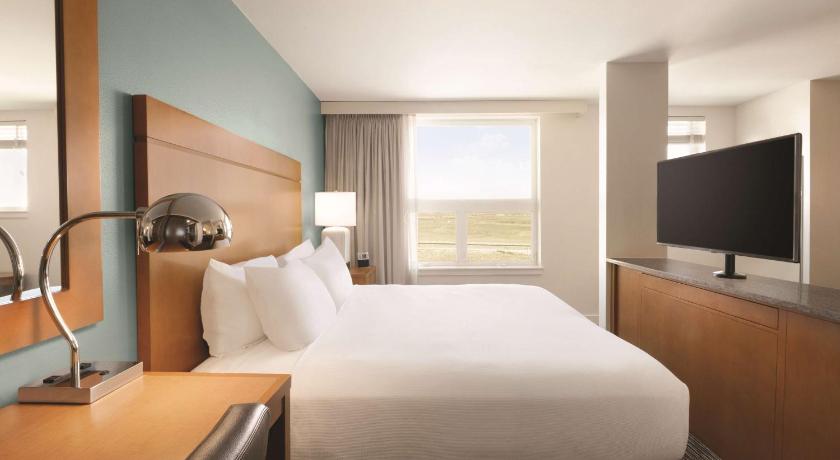 Hyatt House Denver Airport photo
