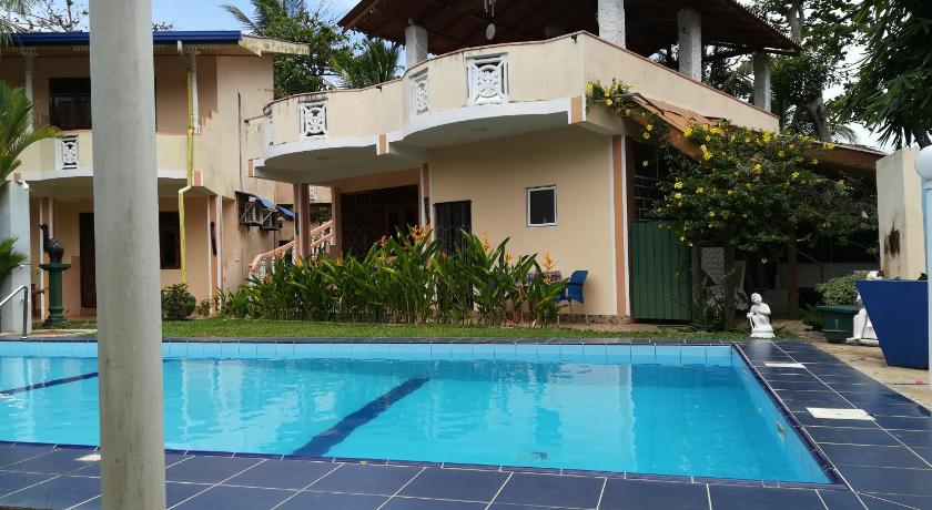 Hilda Guest House photo