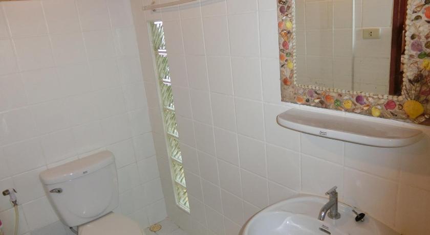 Image of Seaview Bungalow 13