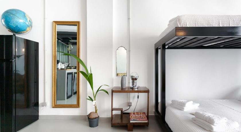 Monastiraki Factory Living- Unspoiled Athens Aparthotel — Hotel in Athens