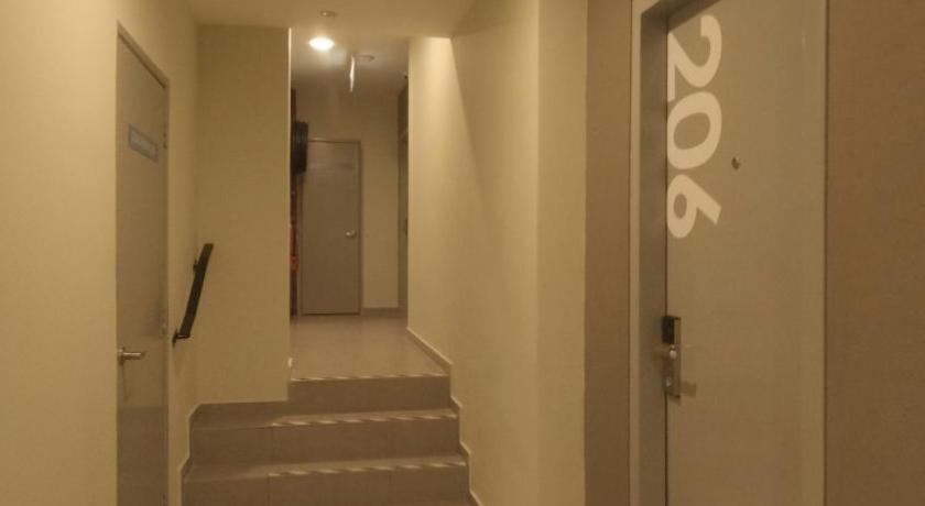 クアラ・リピス U Design Hotel Kuala Lipis 2つ星 ホテル レストラン