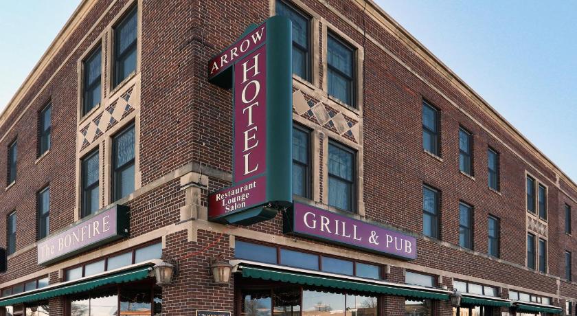 브로컨 보우 (NE) Arrow Hotel 숙소 객실