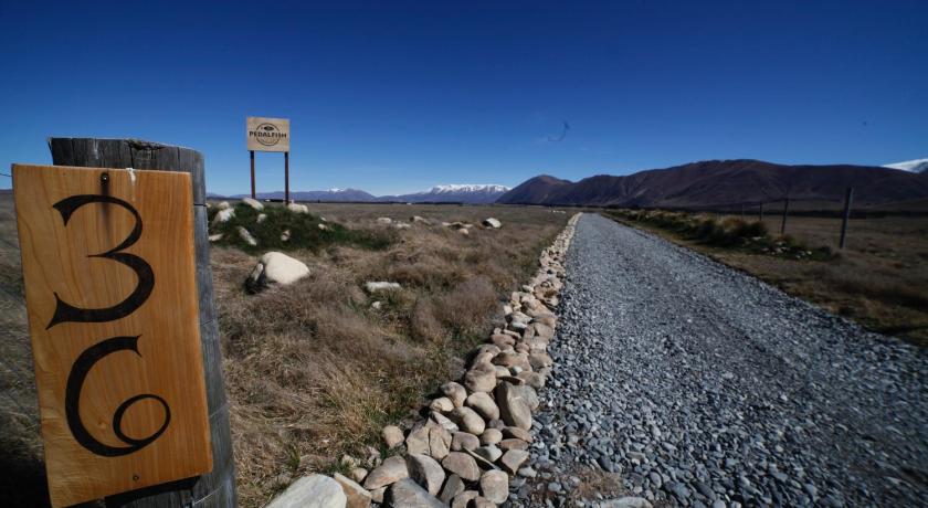 Pedalfish Cottages - Galaxy Views photo