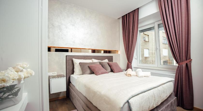 Citylux Apartments