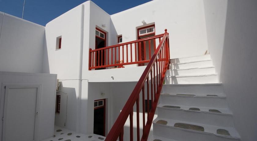 Dimitra Pension