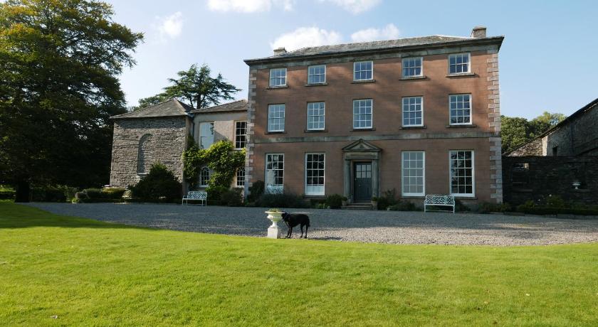 Belmount Hall photo