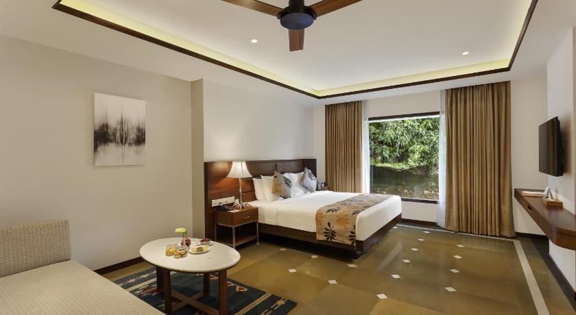 The Riverview Retreat Corbett by Leisure Hotels