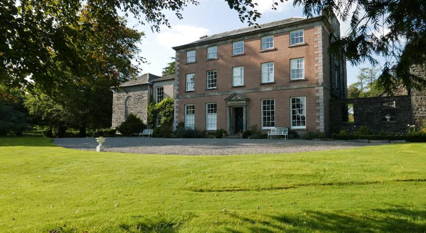 Belmount Hall photo