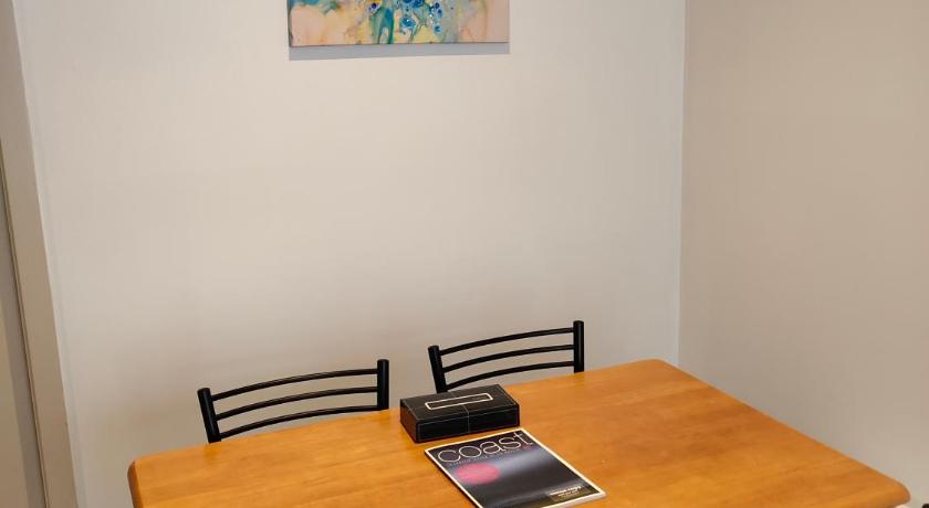 Image of Luxury One-Bedroom Apartment with Spa Bath 15