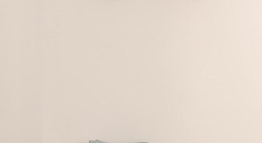 Big Room in the City Centre photo