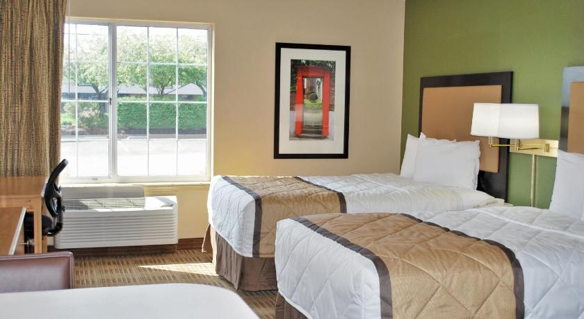 Extended Stay America Suites - Kansas City - Country Club Plaza