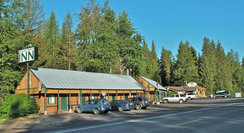 Glacier Haven Inn — Hotel in Essex (MT)