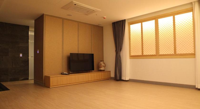Dongbang Hotel photo
