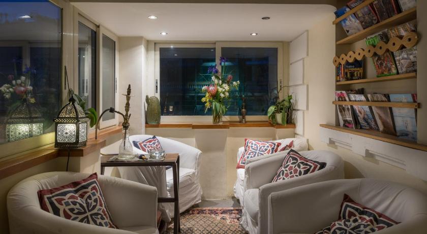 로마 팜 갤러리 호텔 (Palm Gallery Hotel) 3성급 호텔 로비