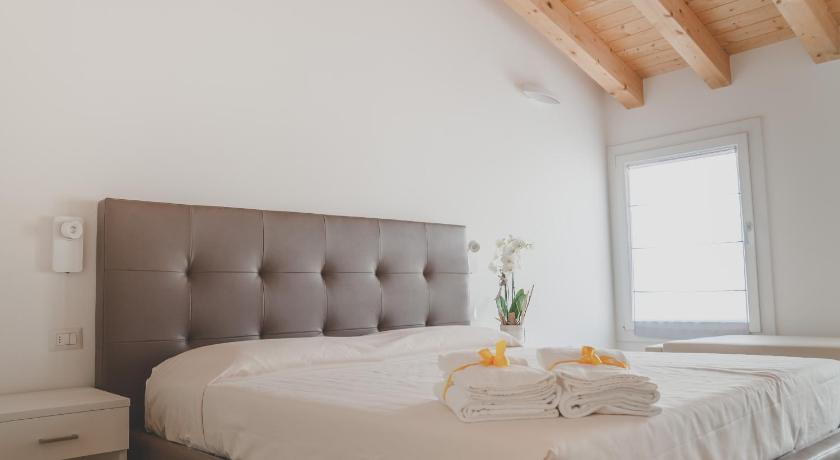 Terra Ferma Rooms&More