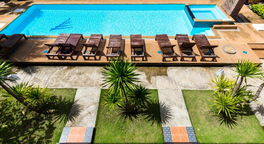 Sleep In Lanta Resort photo