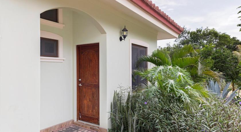 Mi Casa Sonada (Studio) photo