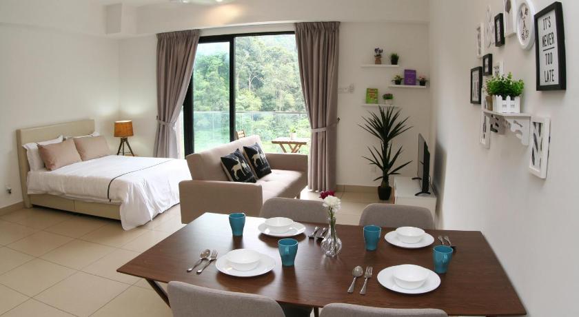 RELAX & COZY HOME @ MIDHILLS  GENTING l FREE WIFI - image 2