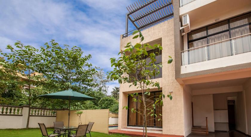 StayVista at Greenwoods Five Villa photo