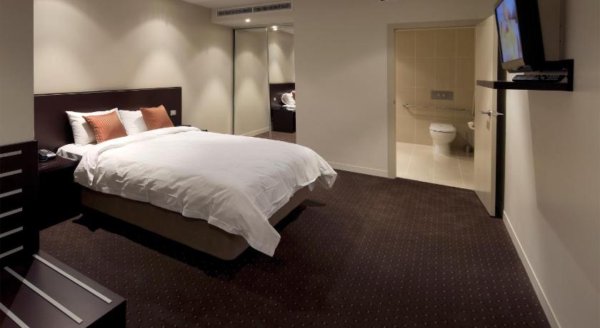 Atlantis Hotel Melbourne