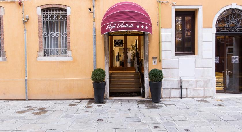 Hotel Agli Artisti — Hotel in Venice