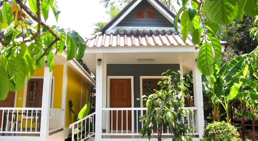 Image of Double Room with Balcony (3 Adults) 10