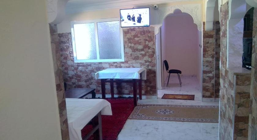 Hotel Ain Leuh photo