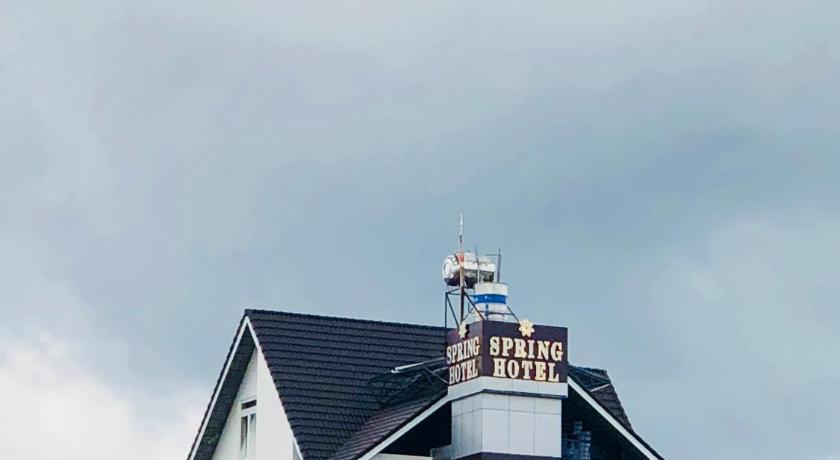 Spring Hotel – Dalat, KS
