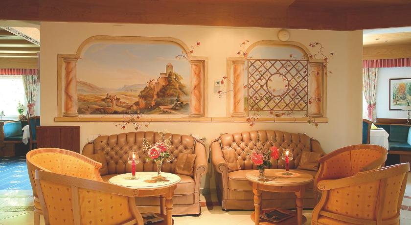 Hotel Dolomitenblick photo