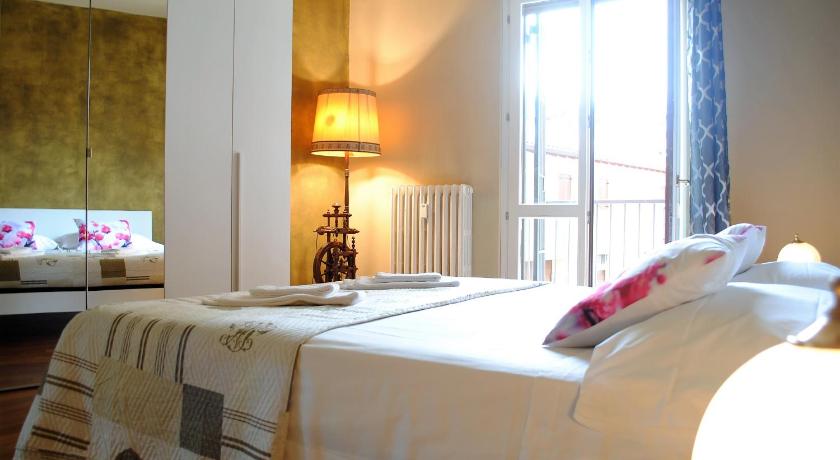 Dreaming Piazza Bra Rooms photo