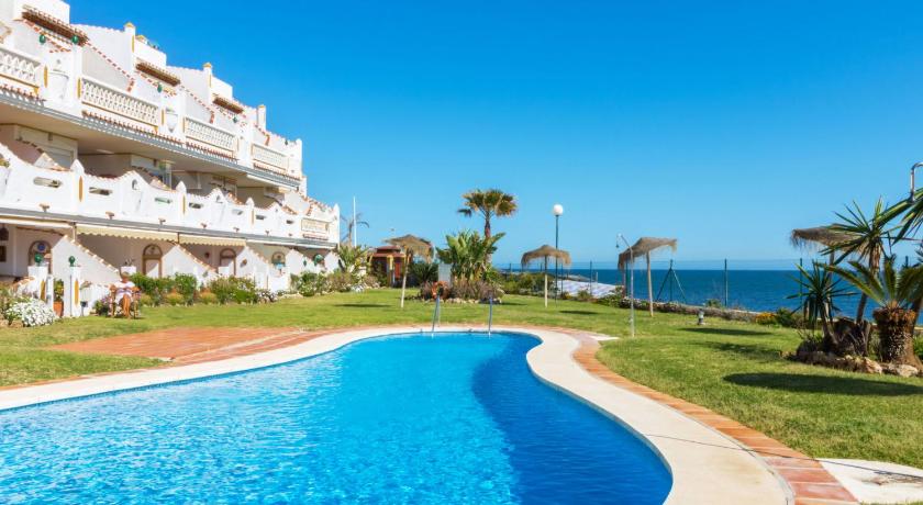 Apartment Royal Beach by Interhome — Hotel in Mijas