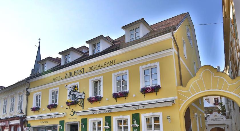 Hotel Restaurant zur Post — Hotel in Melk