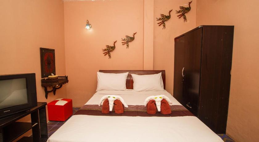 北碧 Noble Night Guesthouse 2星级 酒店 泳池