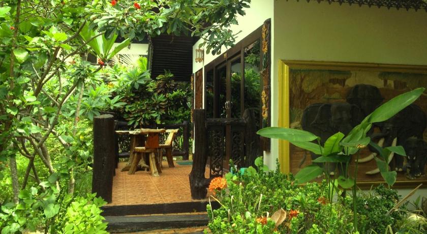 Image of Garden Room for 4 People 6