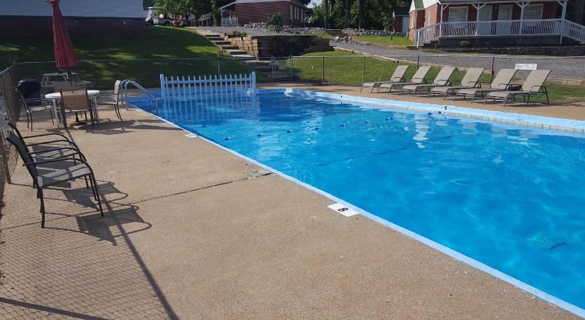 Early American Motel — Hotel in Aurora (KY)