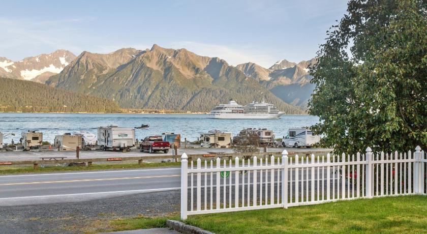 Alaska's Point of View — Hotel in Seward (AK)