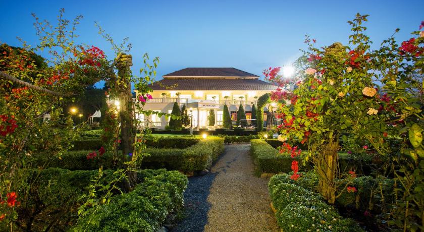 カオヤイ Kensington English Garden Resort Khaoyai 4つ星 ホテル 眺望