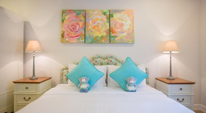 Image of Family Suite (2 bedrooms) 10