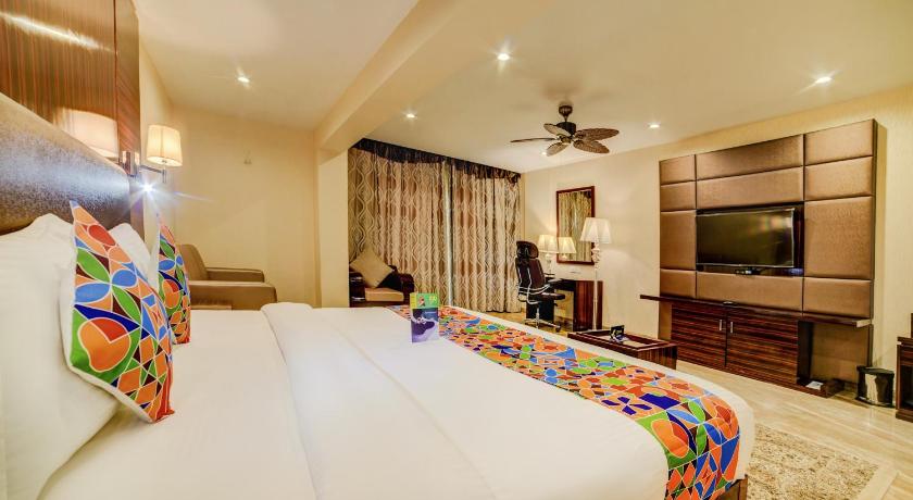 FabHotel Prime Sarala Crown