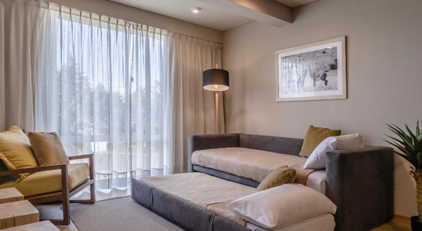 Aguila Mora Suites & Spa photo