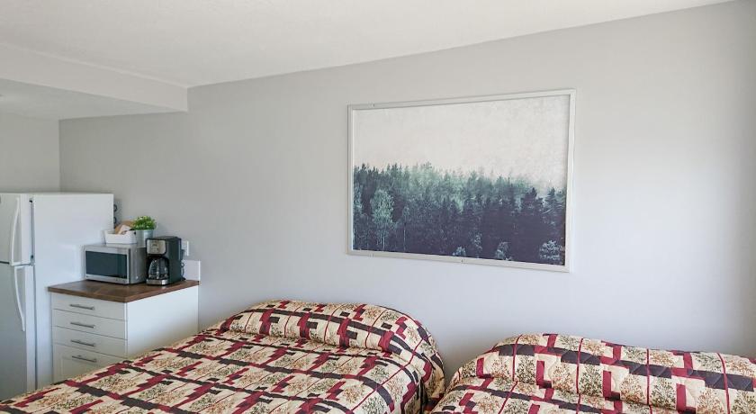 Caribou Gem photo