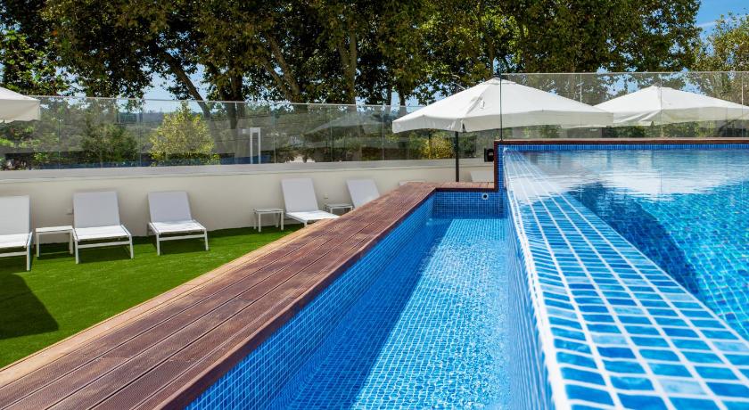 ファティマ Lux Fatima Park - Hotel, Suites & Residence 4つ星 ホテル レストラン