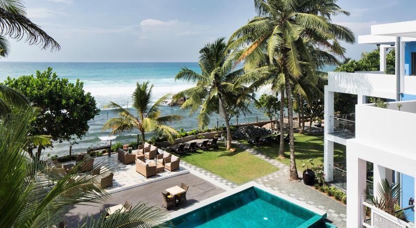 Owl and the Pussycat Hotel &amp; Restaurant — Hotel in Unawatuna