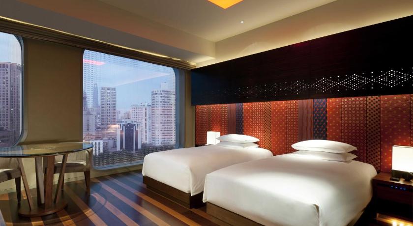 Foto, millel on kujutatud 2 Twin Beds City View High Floor 0